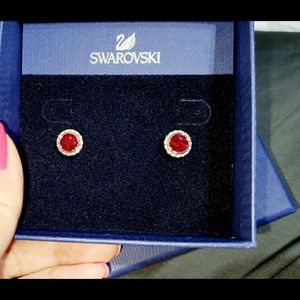 💋New💋 Ruby Swarovski Earrings